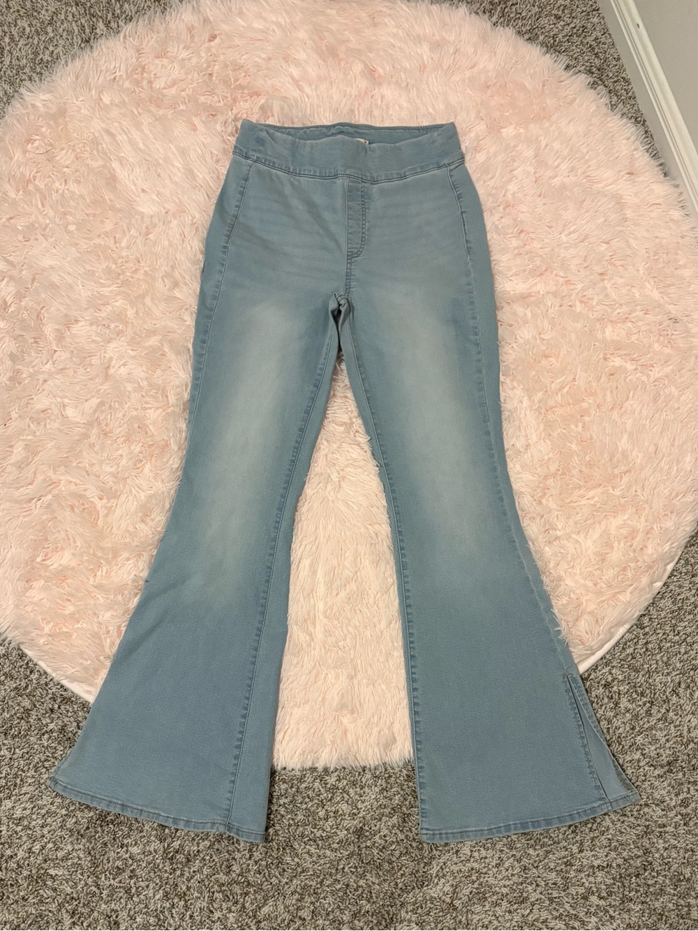 SO High-Rise Flare Jeans in Light Blue